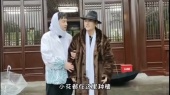 《极限挑战》雷佳音贾乃亮雨中上演《上海滩》,两人一副“相见恨晚”的样子